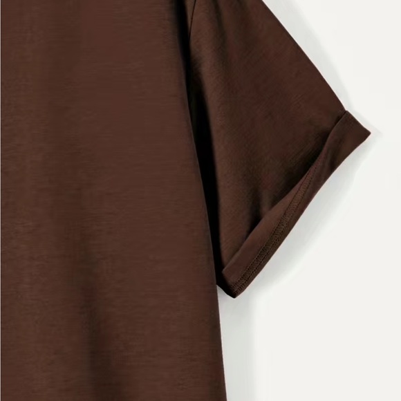 GRAFIC TEES 😆 - Picture 6 of 7